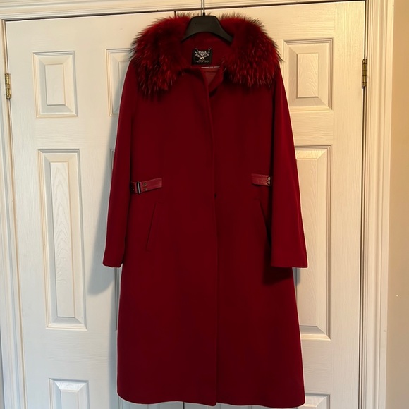 Ladies red dress coat - Picture 1 of 4